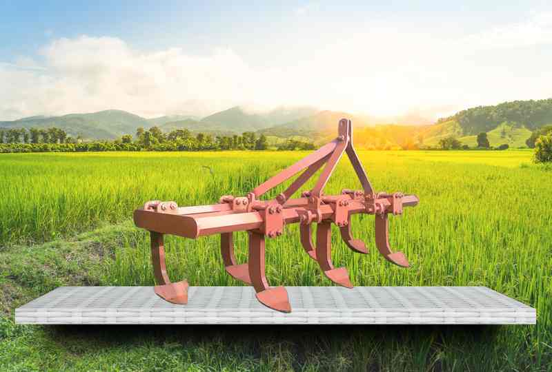 Cultivator